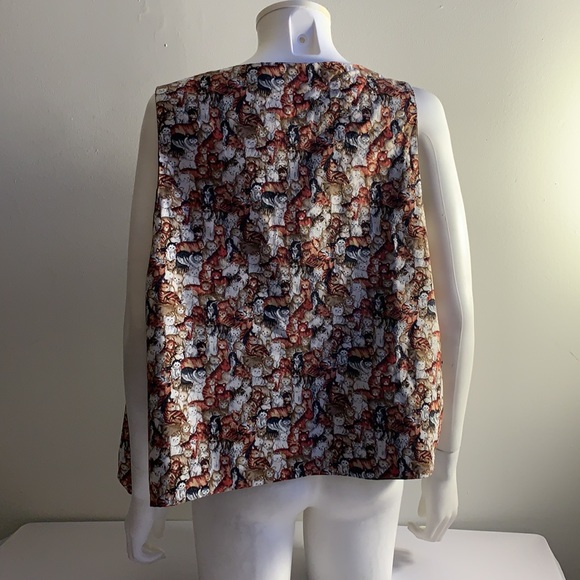 Cat Patterned Vest - Picture 4 of 4